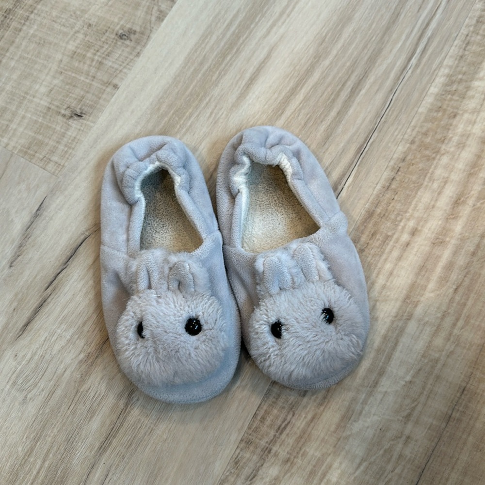 Fuzzy Bunny Slippers girls size 11/12